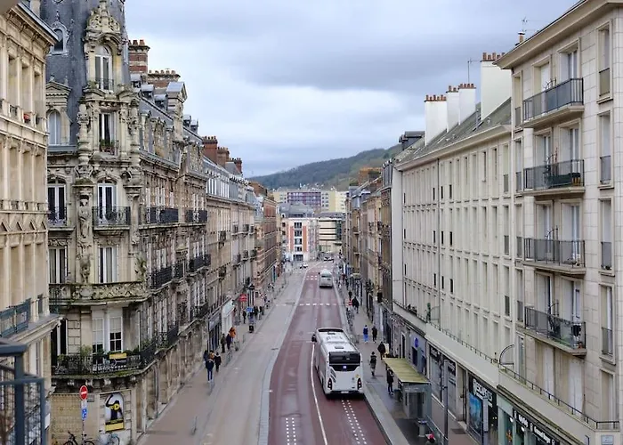 Hyper Centre - Magnifique