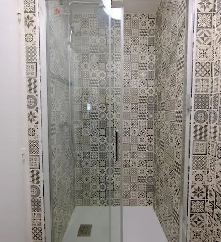 Hyper Centre - Magnifique * روان